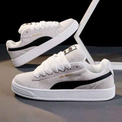 2026 New Men's Shoes Fashion Versatile Breathable Casual Shoes Anti Slip Thick Soled Board Shoes